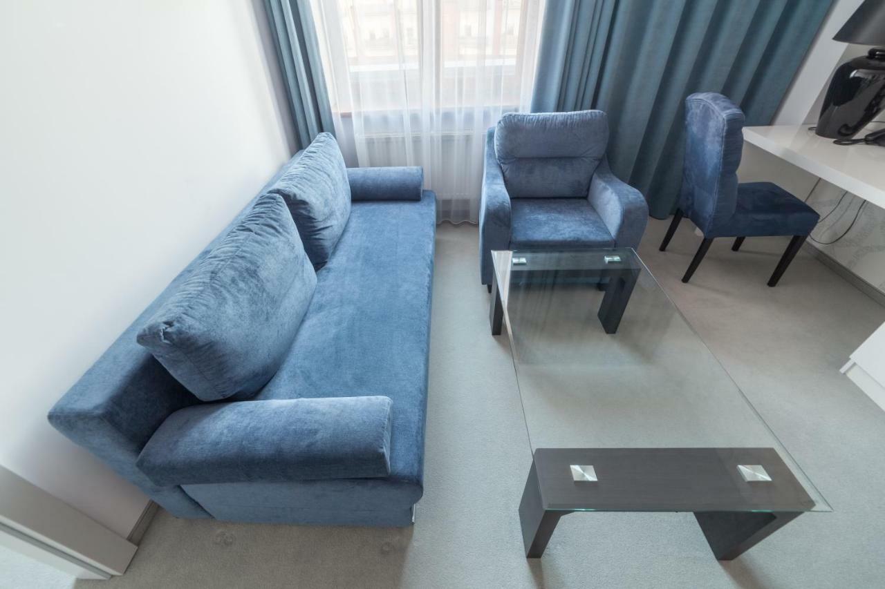 Novopolska - Hotel I Restauracja Kościan Dış mekan fotoğraf